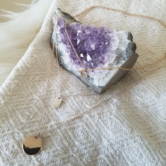 Joe Fresh layered Necklace - Picture 3 of 3